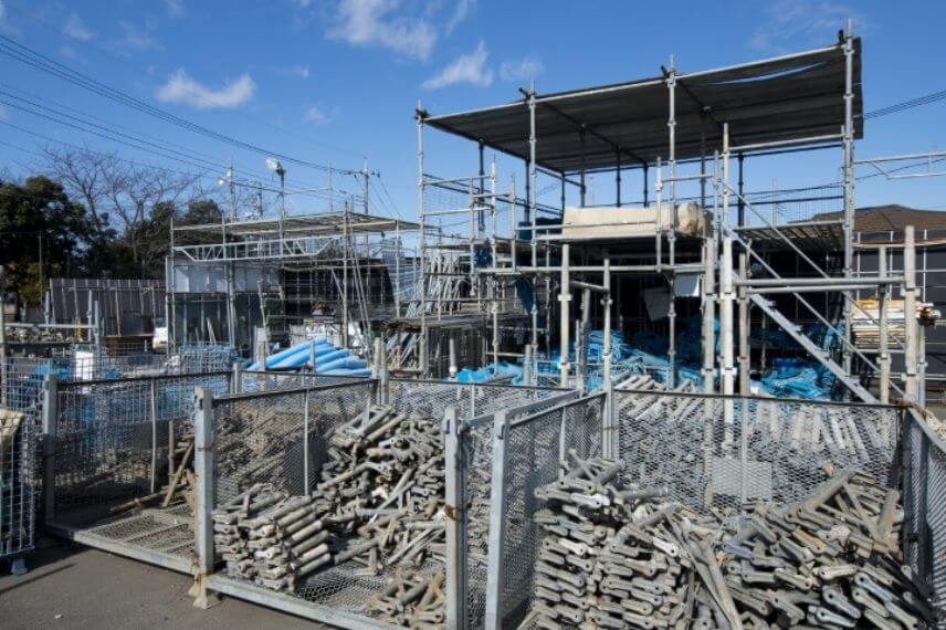 画像:くさび式足場